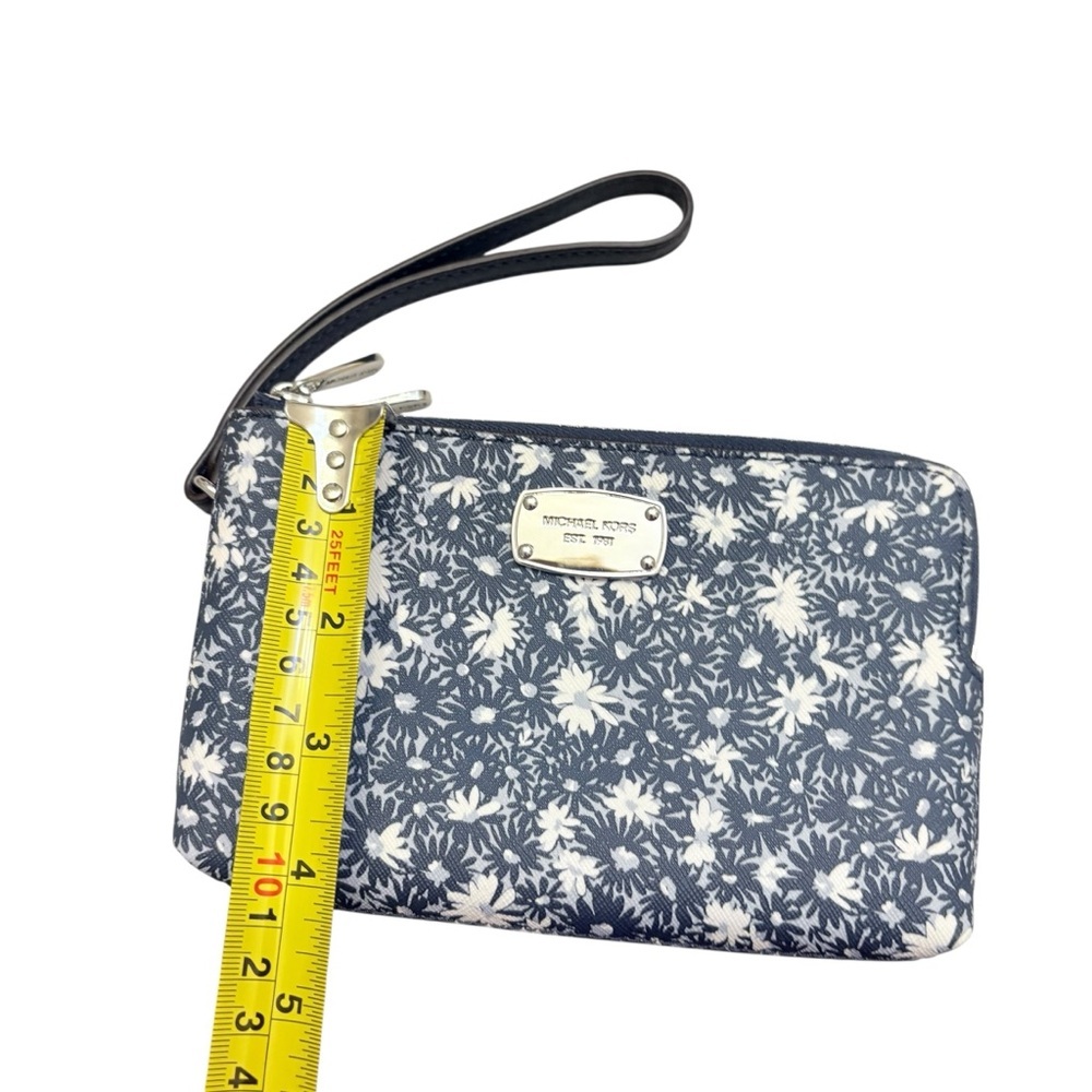 Michael Kors Blue Floral double zipper Wristlet clutch bag - Picture 6 of 7